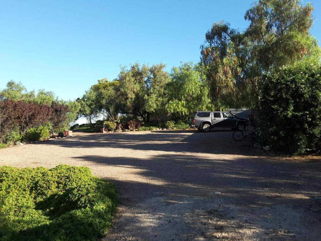 A La Folly Too The Old Workshop Bed and Breakfast Murray Bridge Exterior foto